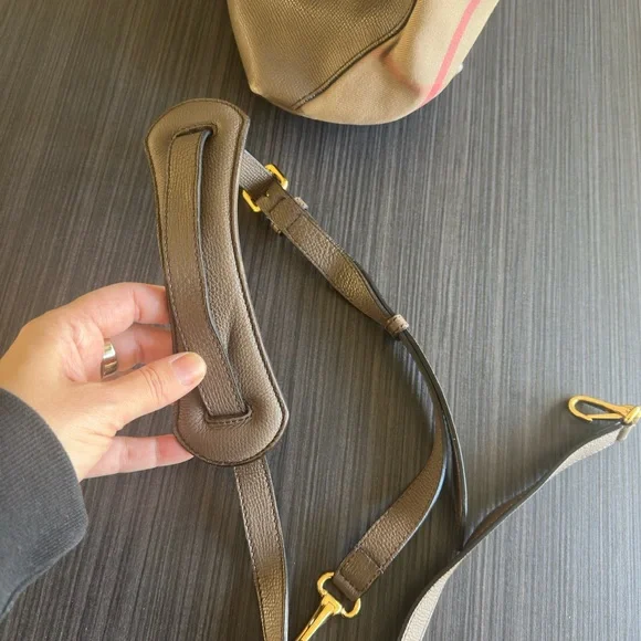 Burberry leather and canvas Tan and Brown - Grey Shoulder / Tote Bag - Picture 7 of 12